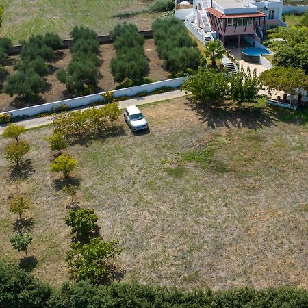 Villa Eleni 100M From The Sea Rapanianá Exterior photo