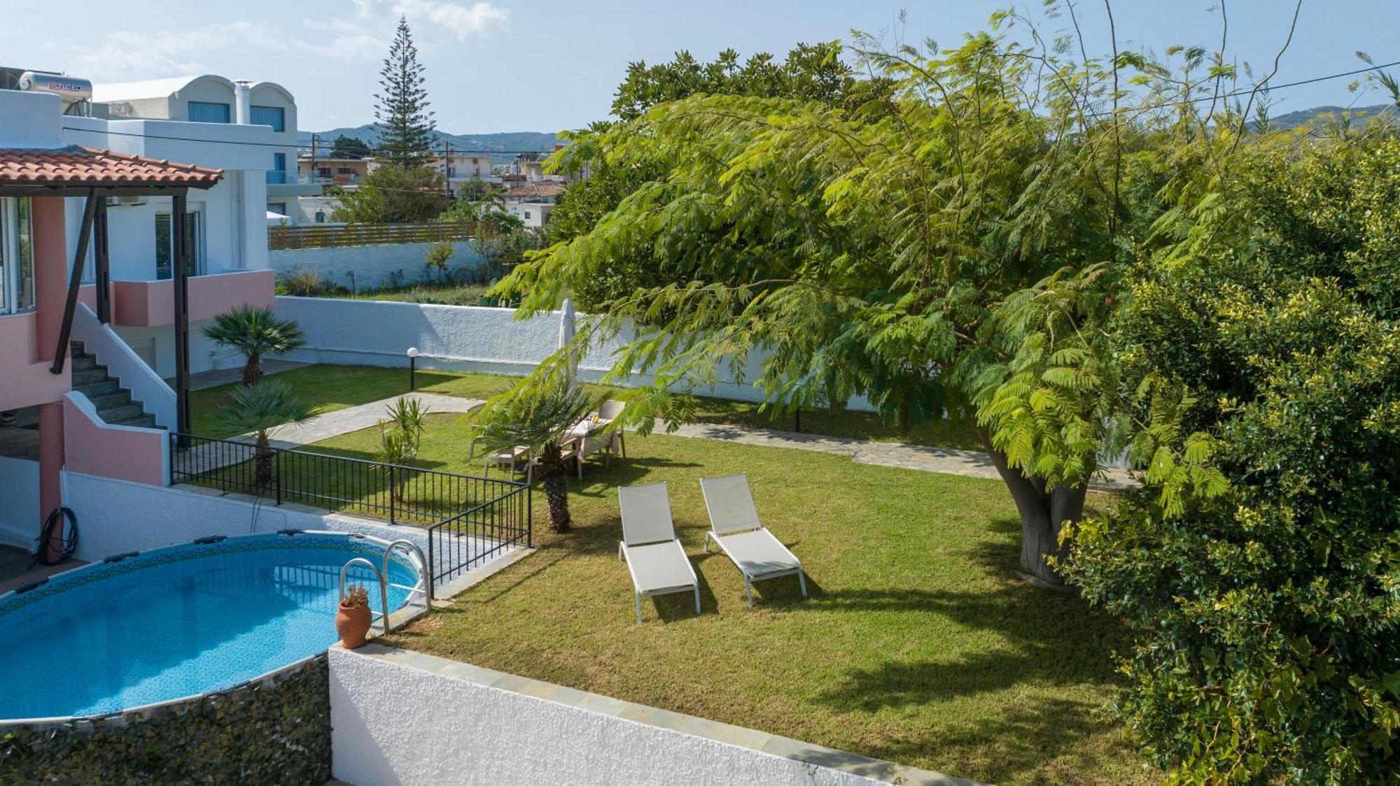Villa Eleni 100M From The Sea Rapanianá Exterior photo