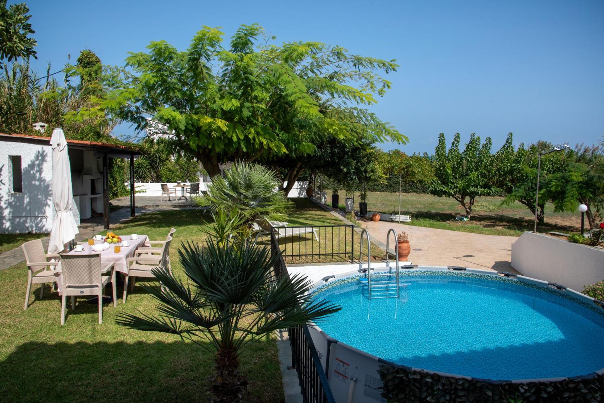 Villa Eleni 100M From The Sea Rapanianá Exterior photo